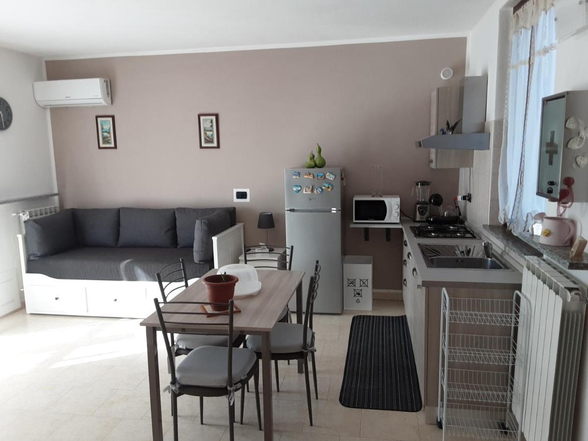 Appartamento Sofia In Zona Residenziale Strategica Wifi Gratuito Carbonara al Ticino Extérieur photo